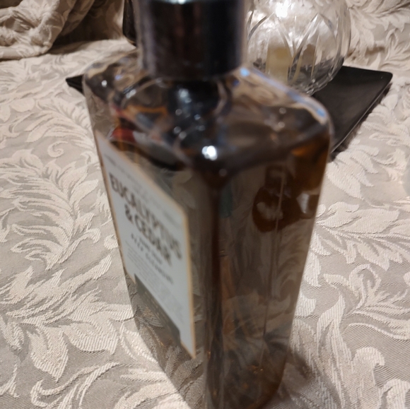 🍂 NIP Men's Eucalyptus & Cedar Body Prescriptions Men's Hand Soap - Large 17 Oz - Picture 6 of 11